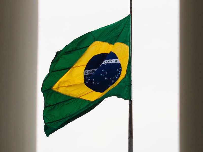 record-number-of-brazilian-companies-bought-crypto-in-august