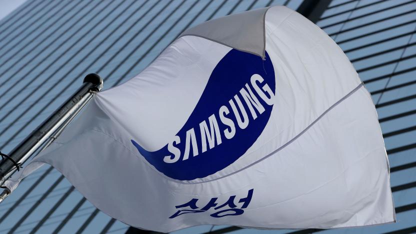 SEOUL, SOUTH KOREA - AUGUST 25:  A Samsung flag flies outside the Samsung office on August 25, 2017 in Seoul, South Korea. Prosecutors are seeking a 12-year jail sentence. Lee, de facto chief of South Korean conglomerate, faces five charges connecting the bribery scandal involving ousted former President Park Geun-hye and her confidant Choi Soon-sil. The verdict affects the business of Samsung, which has launched new Galaxy Note 8 smartphone to wipe out the misery of exploding Note 7 last year.  (Photo by Chung Sung-Jun/Getty Images)