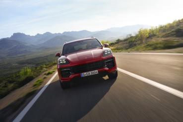 售價 695 萬起，搭載更精準、更運動化的V8引擎 Porsche Cayenne GTS Coupé 登場