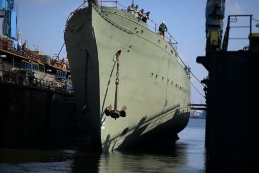 Gorch Fock In Bredo Werft Fur Testlauf Zu Wasser Gelassen