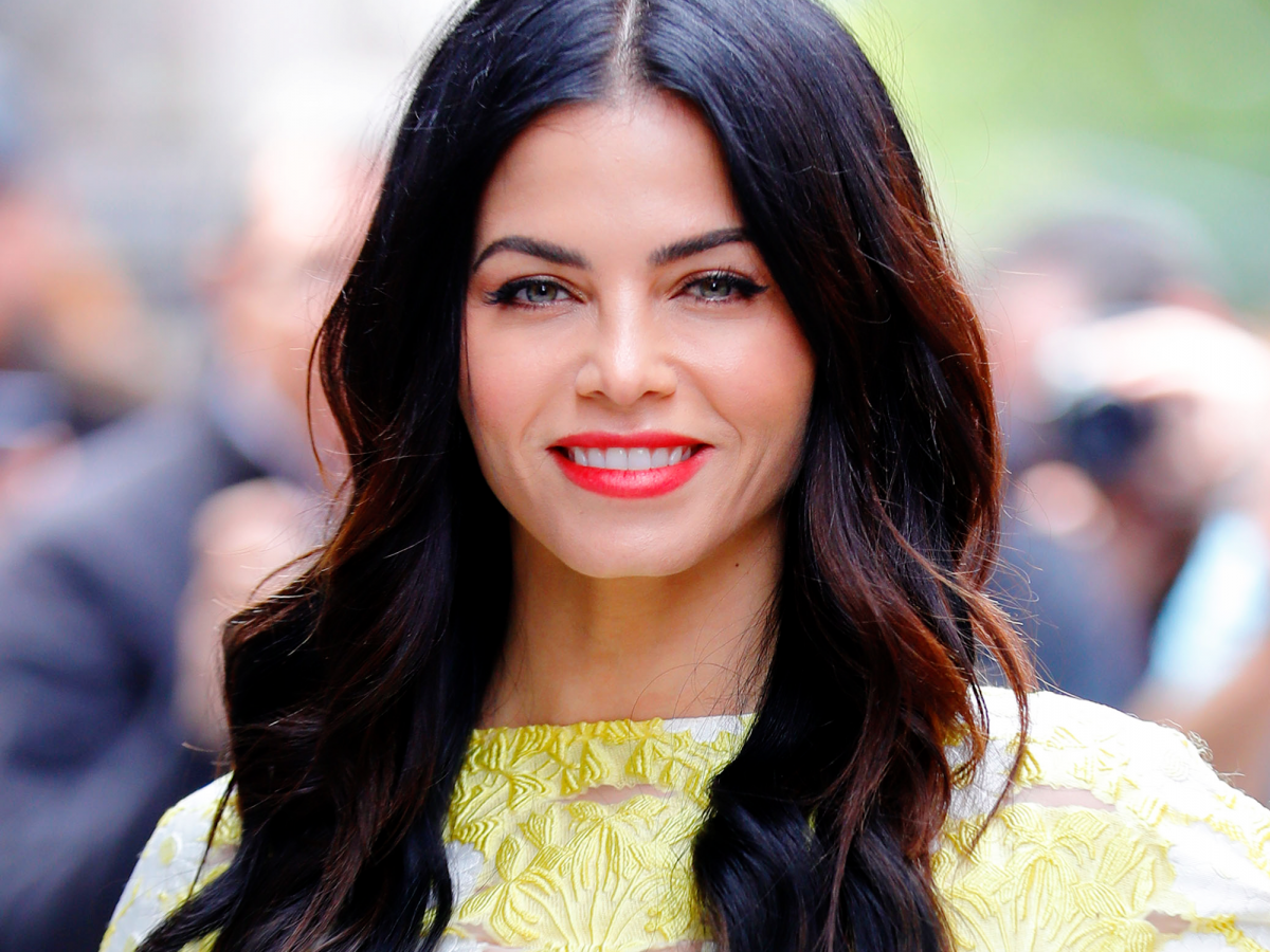 Jenna Dewan Tatum Let Her Daughter Do Her Makeup & The Results Are Epic...