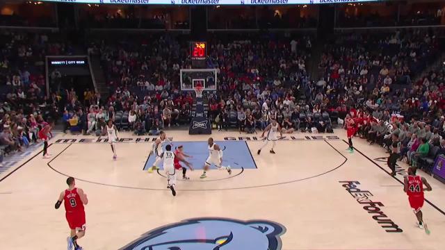 Patrick Williams with a dunk vs the Memphis Grizzlies