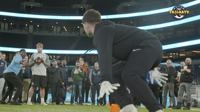 Tailgate: NFL academy puts on coaching clinic in London