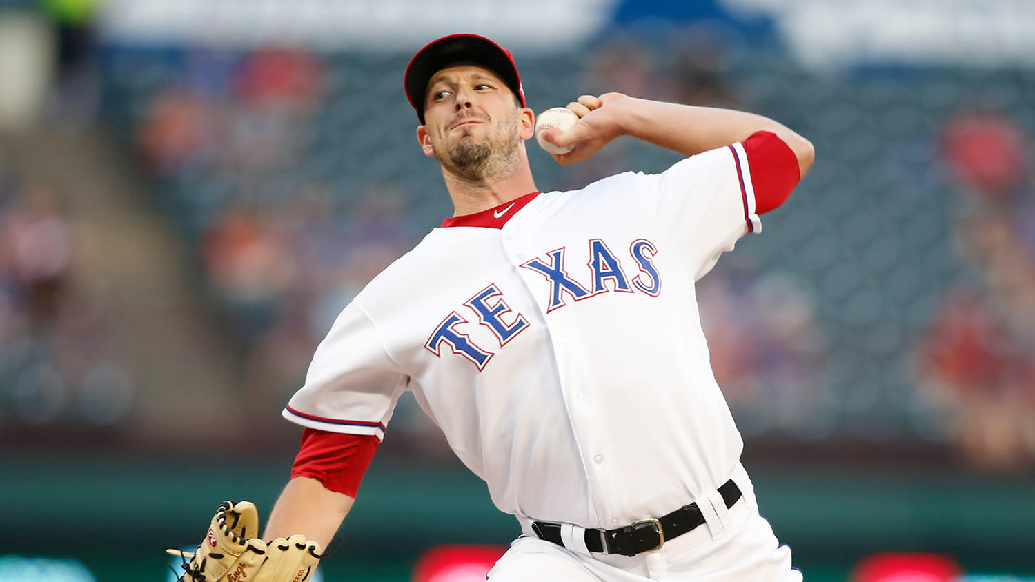 talks with free-agent lefty Drew Smyly