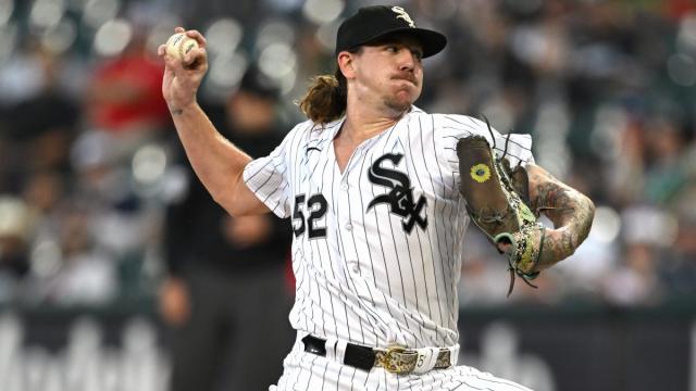 Hockey and soccer jerseys are part of the White Sox early