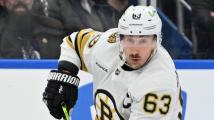 Brad Marchand leaves Game 3 vs. Panthers with upper-body injury