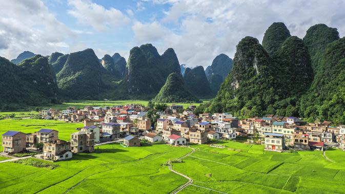 FOTO Pemandangan  Indah  Pedesaan di China 