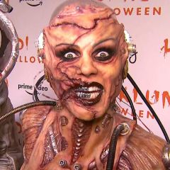 Heidi Klum Debuts Out-of-This-World Halloween Costume After a More Than 12 Hour Transformation