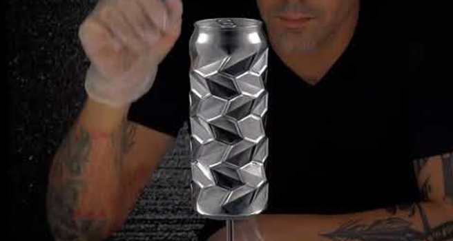 noah deledda's shapeshifting pen crinkles like a crushed aluminum can