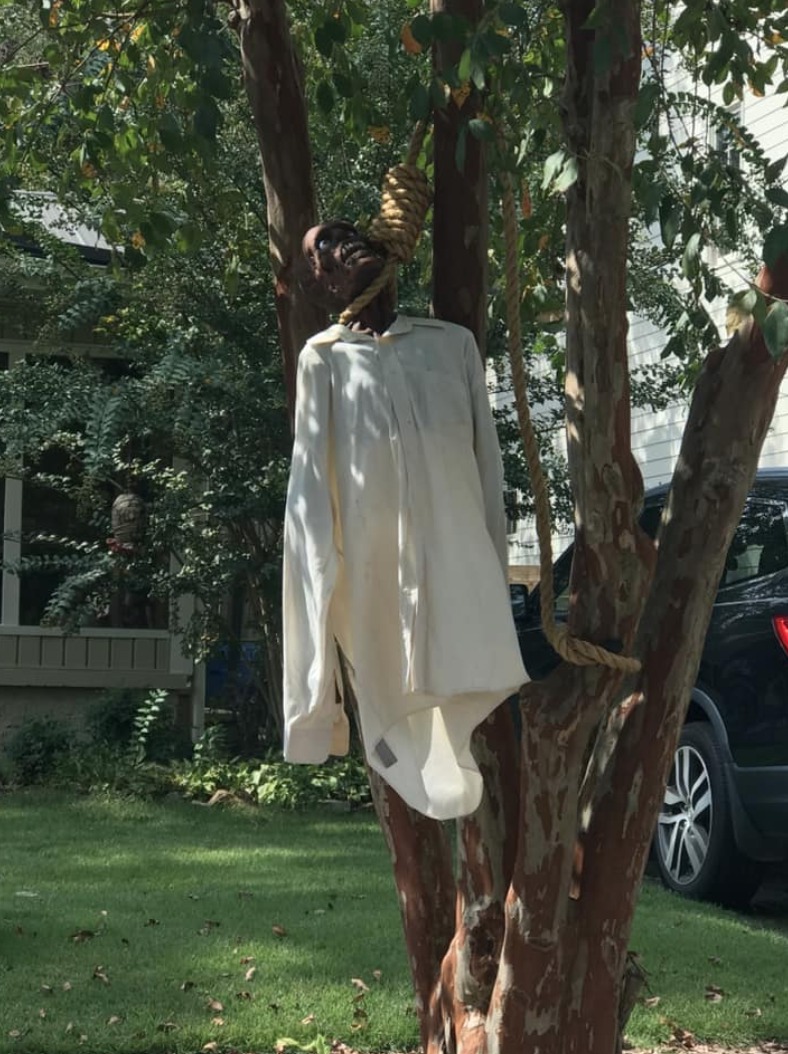 ‘racist Halloween Display Of Hanging Black Man Has Been Removed [video]