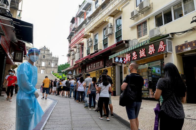 L’épidémie de COVID à Macao touche plus de 900 personnes alors que les infections se propagent