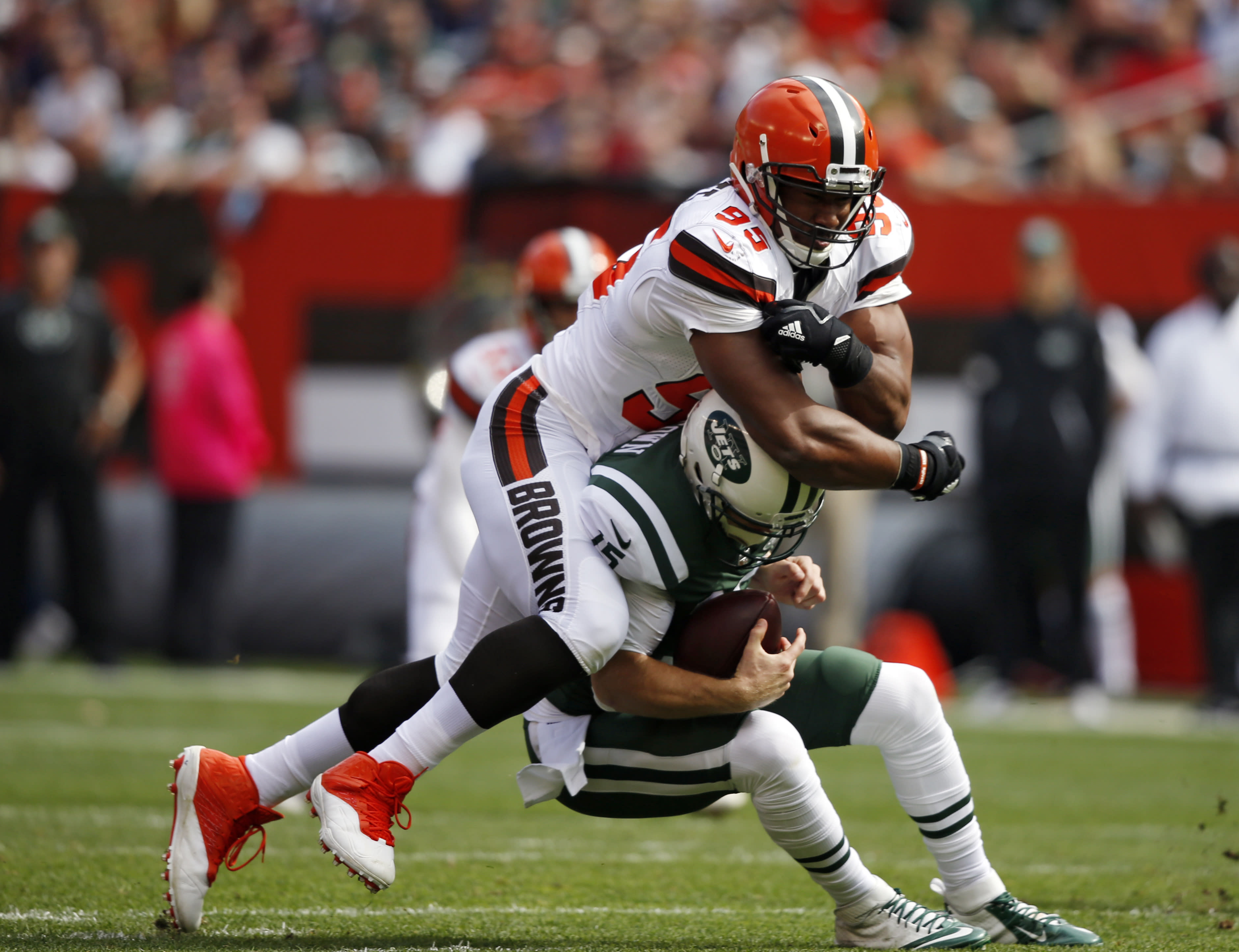 Myles Garrett sacks Josh McCown on first NFL play