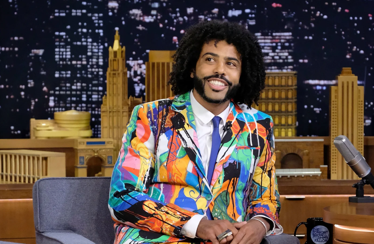 Great Outfits in Fashion History: Daveed Diggs in a Very, Very Colorful Agn...