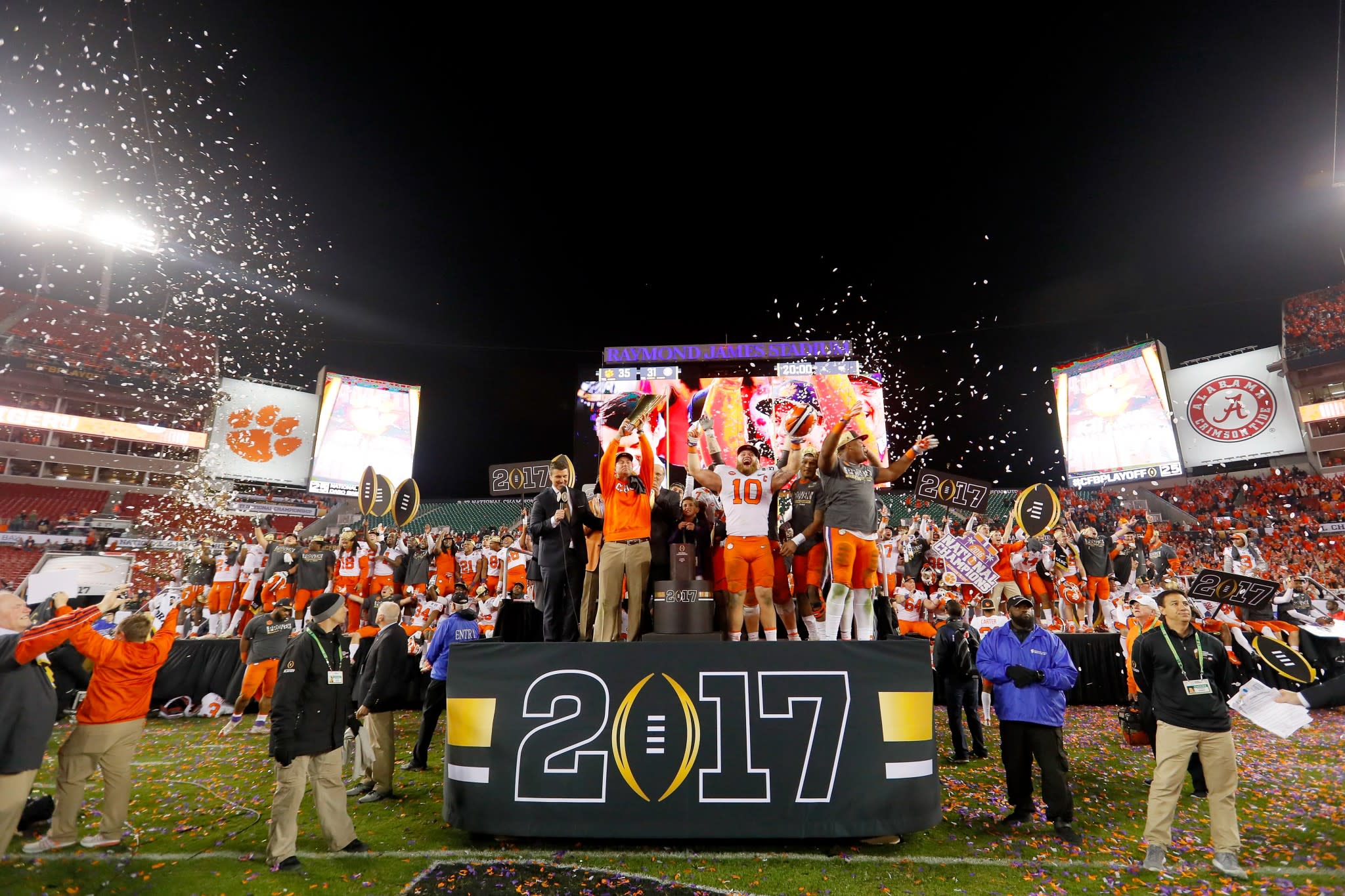 college-football-playoff-changes-dates-for-2024-and-2025-title-games