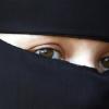 Il Canton Ticino vieta burqa e niqab: multa fino a 10mila franchi per chi li indossa