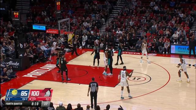 Buddy Hield with an and one vs the Portland Trail Blazers