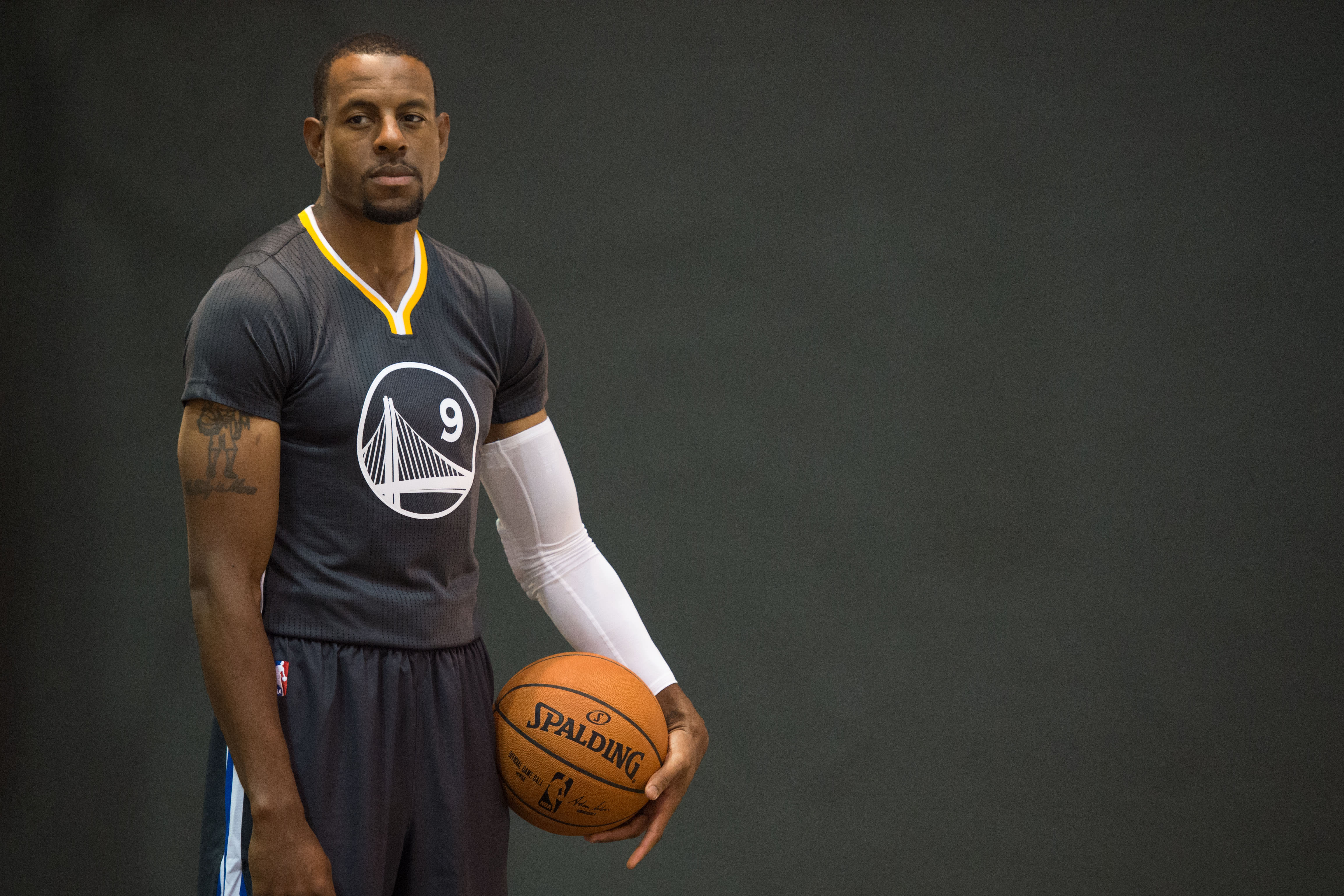 alternate warriors jersey