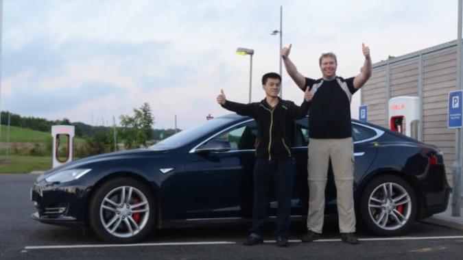 There's a new Tesla Model S long-distance record: 452.8 miles