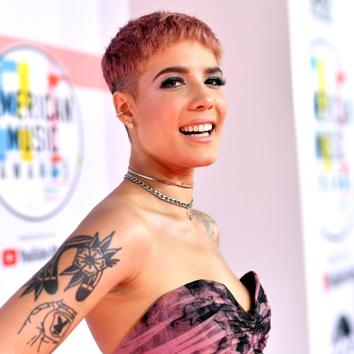 Halsey details how pregnancy impacted her body image and gender perception “totally”