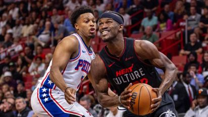 Yahoo Sports - The NBA's play-in tournament continues Wednesday with showdowns in the East: Sixers-Heat and Bulls-Hawks. Who wins? Our writers weigh