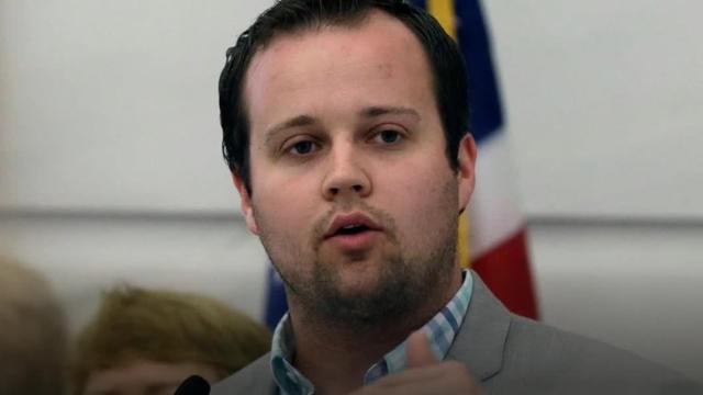 Family Nude - Josh Duggar granted bail, must remain apart from family in 'worst of the  worst' child porn case