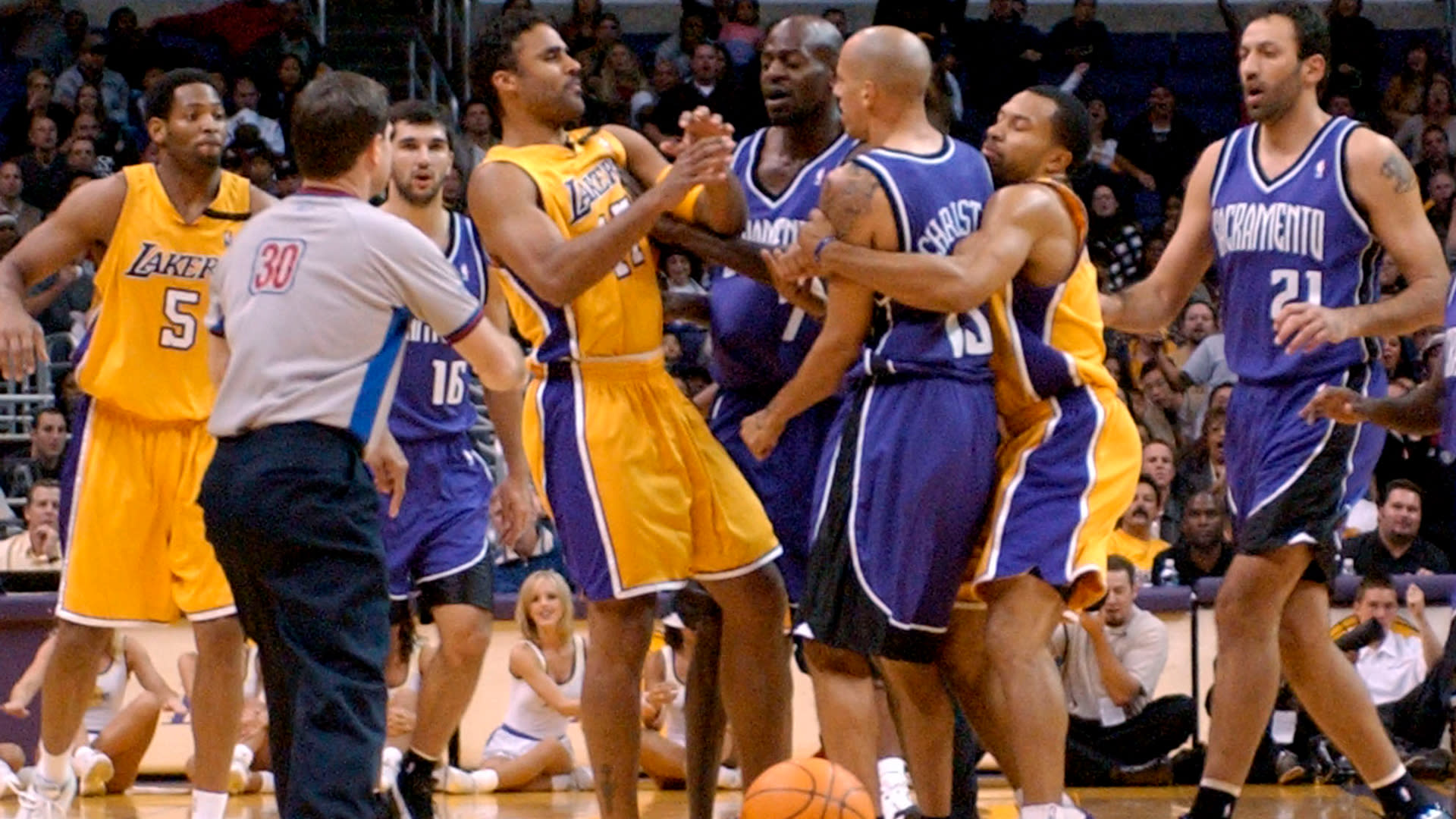 rick fox lakers jersey