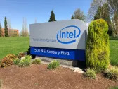 Seeking edge over rivals, Intel first to assemble ASML's next-gen chip tool