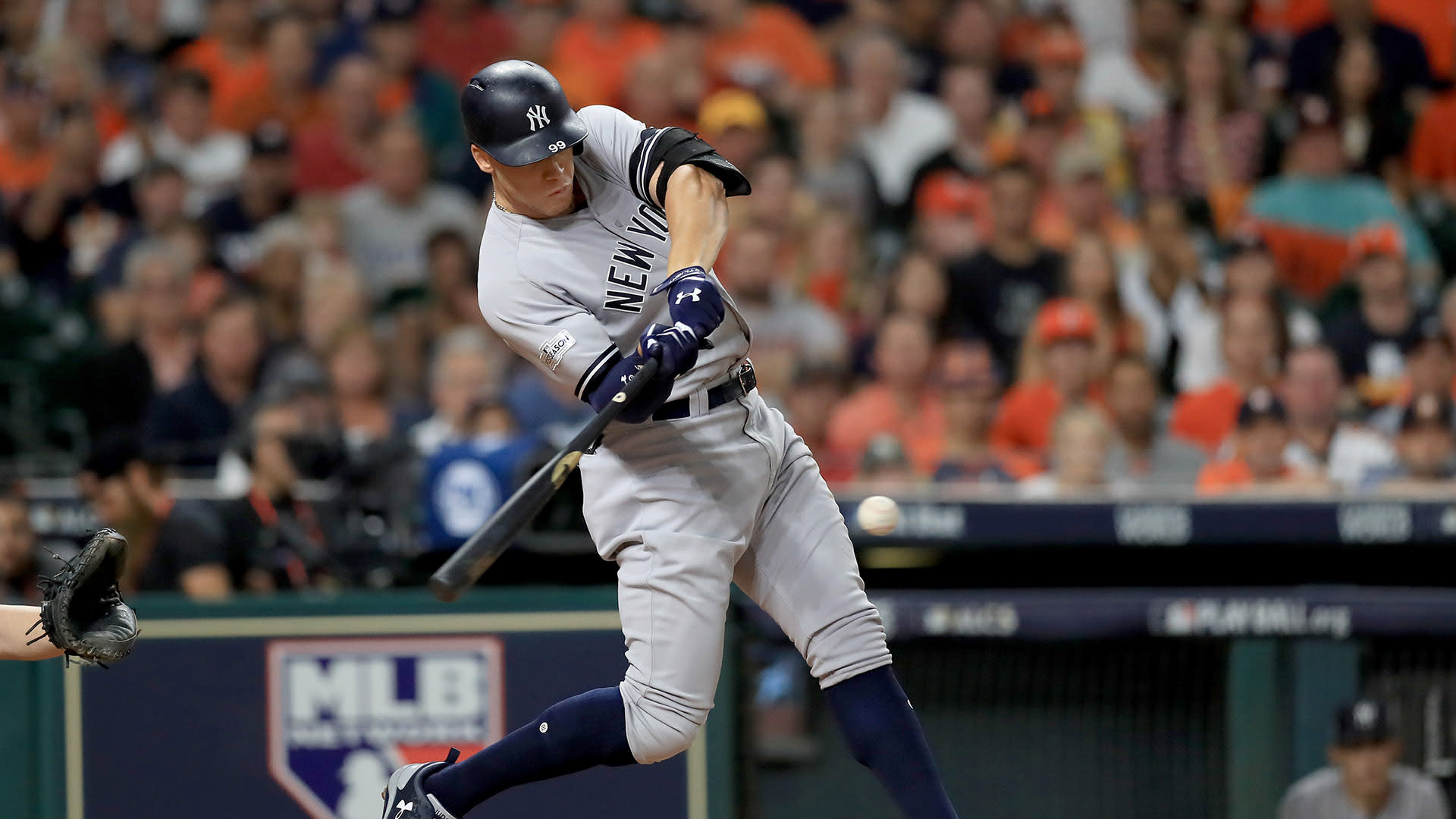 Yankees' Clint Frazier is wearing a mask whether trash-talking