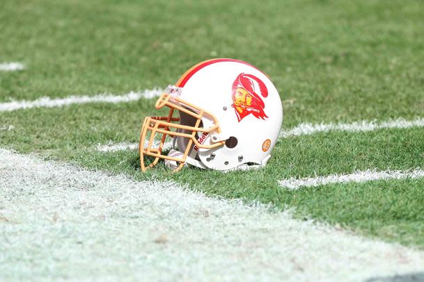 buccaneers old helmets