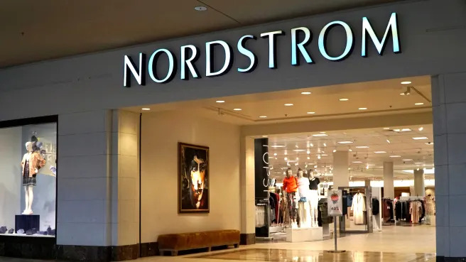 Nordstrom family eyes taking the store chain private