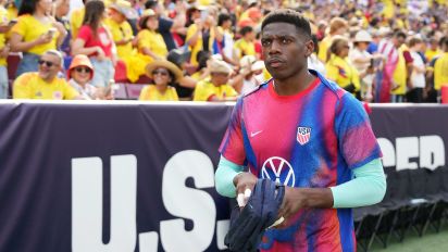 Getty Images - LANDOVER, MARYLAND - JUNE 08: Sean Johnson #25 of the United States during warmups prior to playing Colombia at Commanders Field on June 08, 2024 in Landover, Maryland. (Photo by Brad Smith/ISI Photos/USSF/Getty Images)