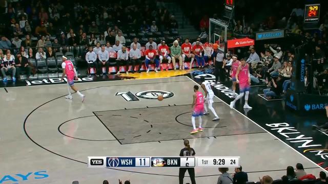 Edmond Sumner with a dunk vs the Washington Wizards