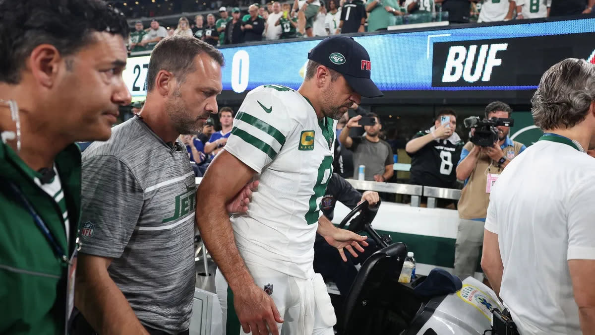 New York Jets QB Aaron Rodgers suffers season-ending Achilles