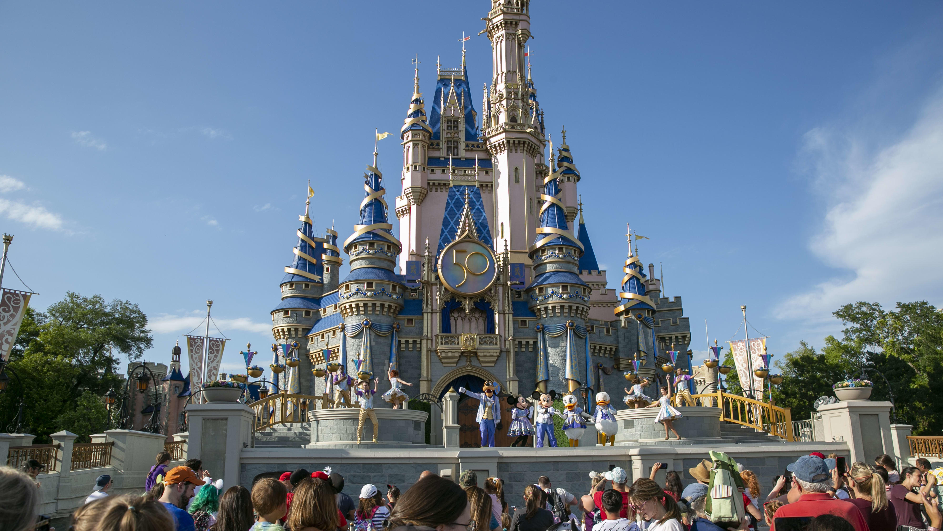 The Winning Super Bowl Team is Going to Disneyland TODAY 