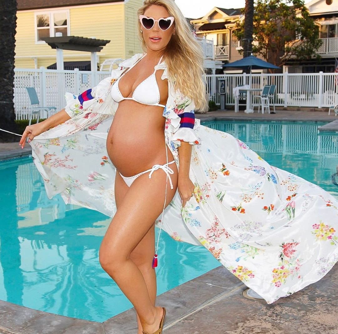 Gretchen Rossi Shows Off Baby Bump In A Bikini At Nine Months Pregnant I Have Gained 30 Lbs