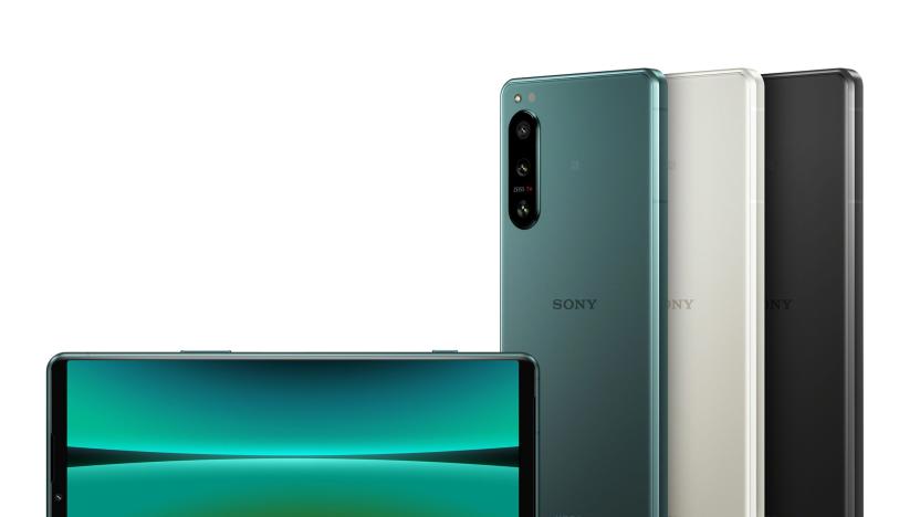 Sony's Xperia 5 IV is a gaming phone with real-time eye autofocus