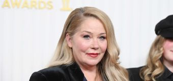 
Christina Applegate got sapovirus from a salad. How to avoid the virus.