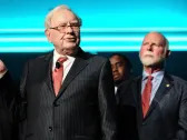 Buffett explains Berkshire's reduced stake in Apple at annual company meeting