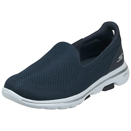 These Skechers are a must for anyone with foot pain or dexterity issues — they're down to $40