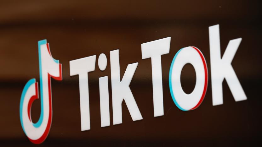 The TikTok logo is pictured outside the company's U.S. head office in Culver City, California, U.S.,  September 15, 2020.   REUTERS/Mike Blake