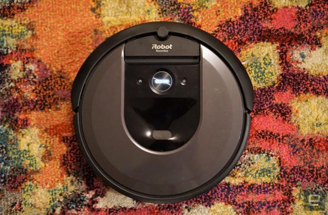 iRobot Roomba i7+