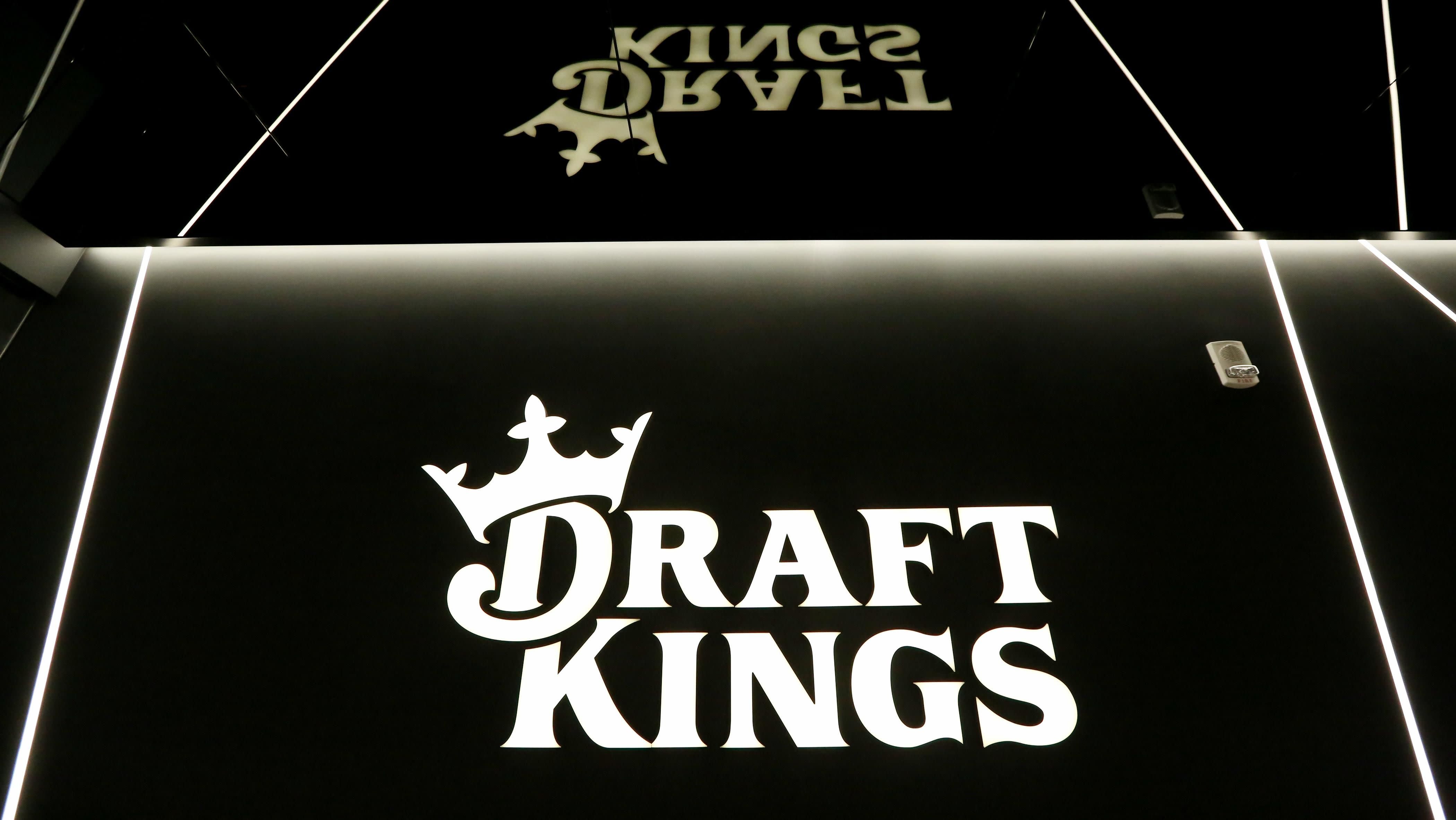 DraftKings Billion Dollar Lineup TV Spot, 'Perfect Lineup' 