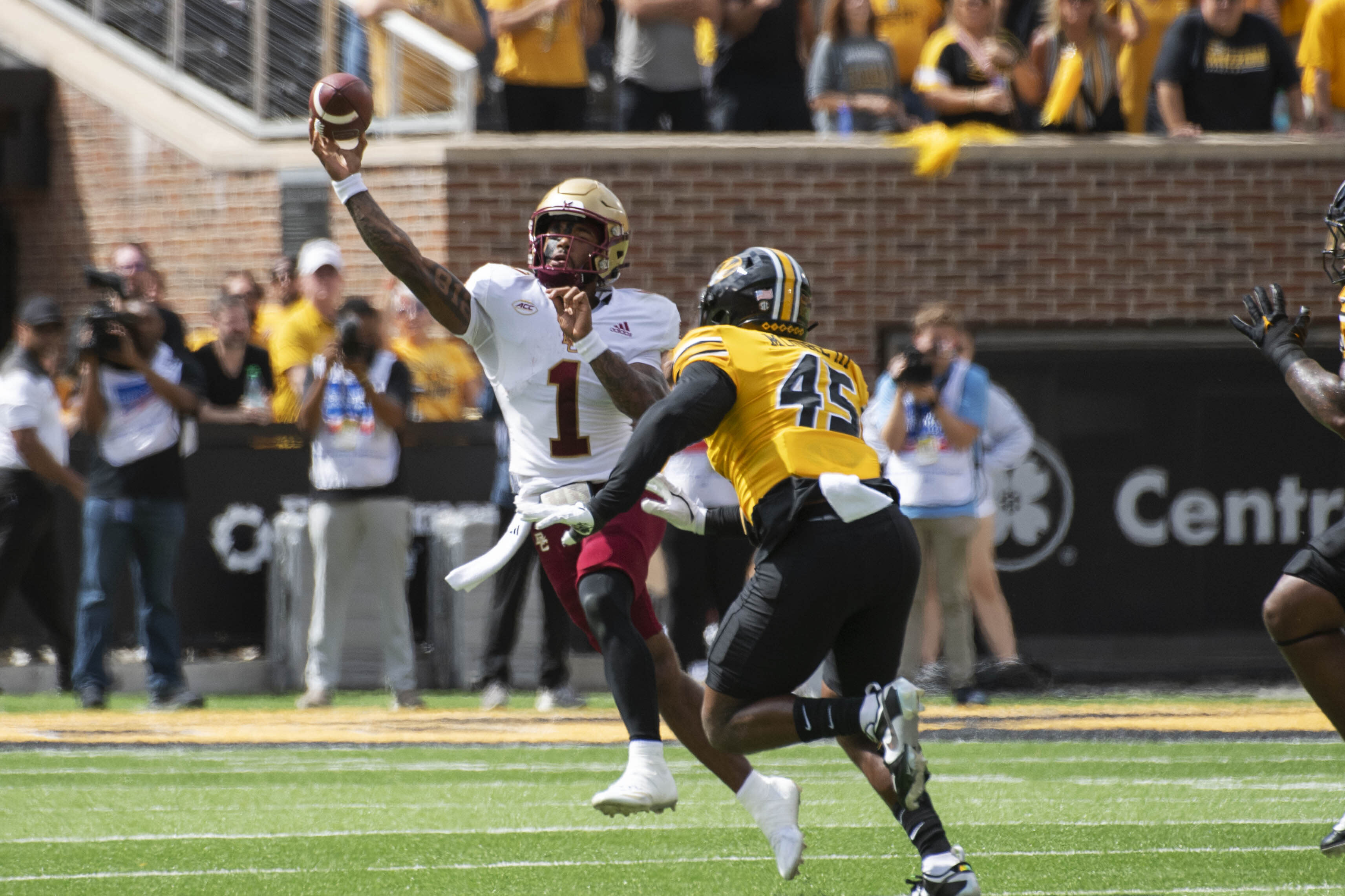 No. 24 Boston College somehow turns errant snap into wide-open 67-yard TD in loss to No. 6 Missouri