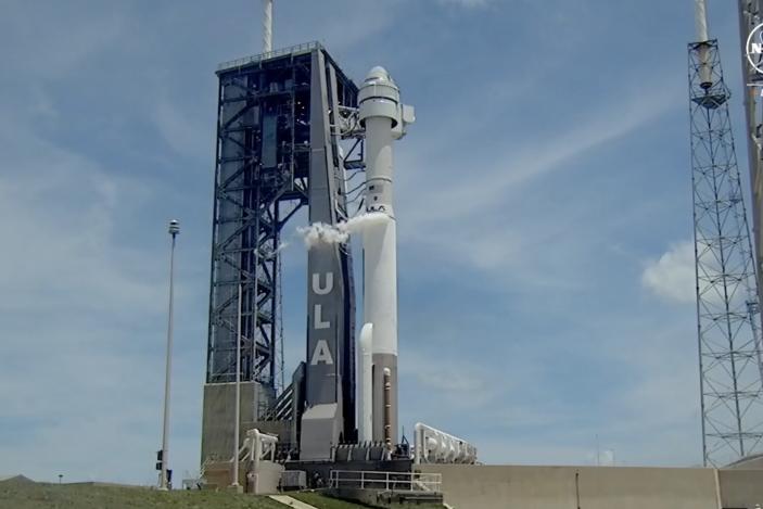 Starliner crew capsule stacked atop a ULA rocket