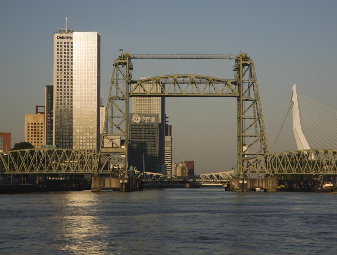 Jeff Bezos will have Rotterdam dismantle a bridge so his superyacht can  pass through | Engadget