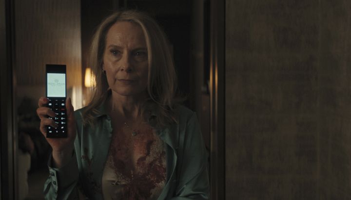 ‘Wolfs’ Star Amy Ryan Talks Working With “Extraordinary” George Clooney And Brad Pitt & Her Future On ‘Only Murders In The Building’