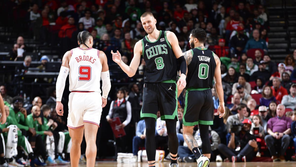 Celtics-Rockets takeaways: Porzingis powers C's to bounce-back win