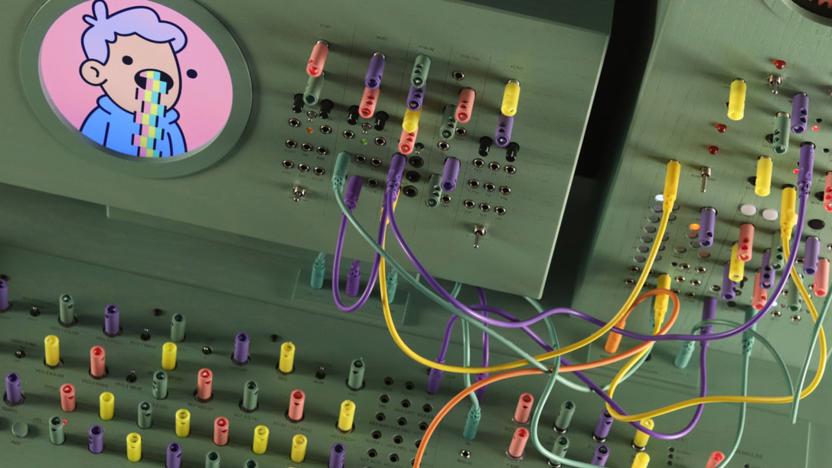 Love Hulten Doodlestation synth