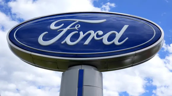 Ford's hybrid vehicles, former Gap CEO on retail: Asking for a Trend