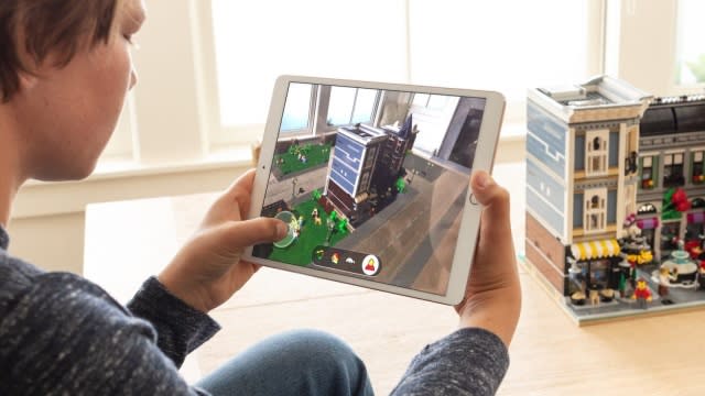 Apple plans to introduce bonus augmented reality (AR) content to its Apple TV+ streaming service